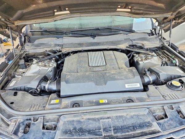 2018 LAND ROVER RANGE ROVER SPORT HSE