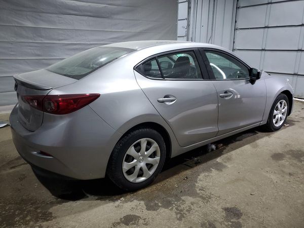 2015 MAZDA 3