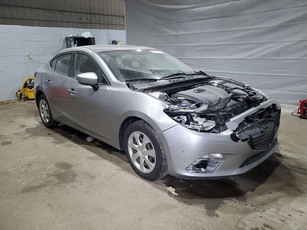 2015 MAZDA 3
