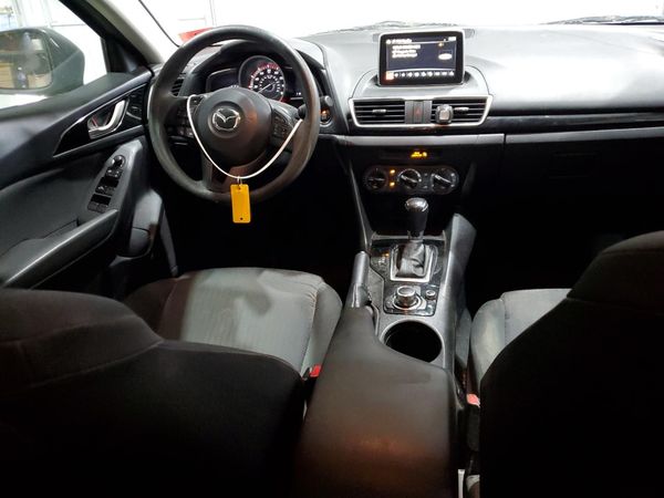 2015 MAZDA 3