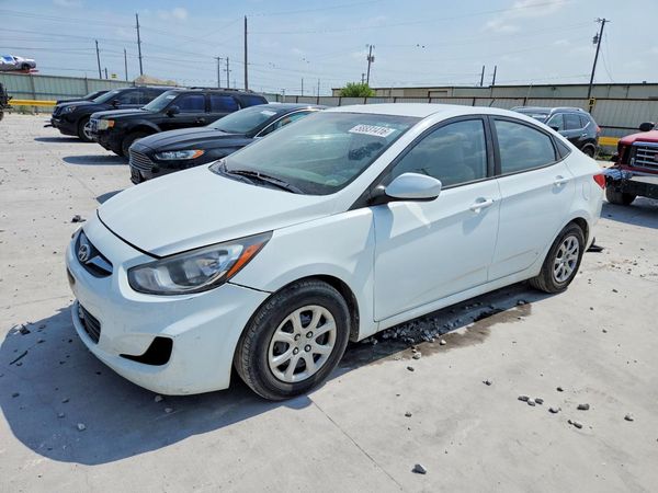 2014 HYUNDAI ACCENT