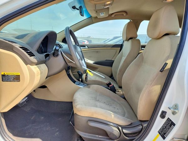 2014 HYUNDAI ACCENT