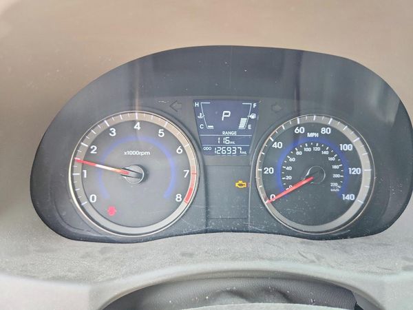 2014 HYUNDAI ACCENT