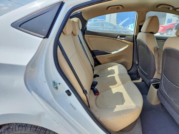 2014 HYUNDAI ACCENT