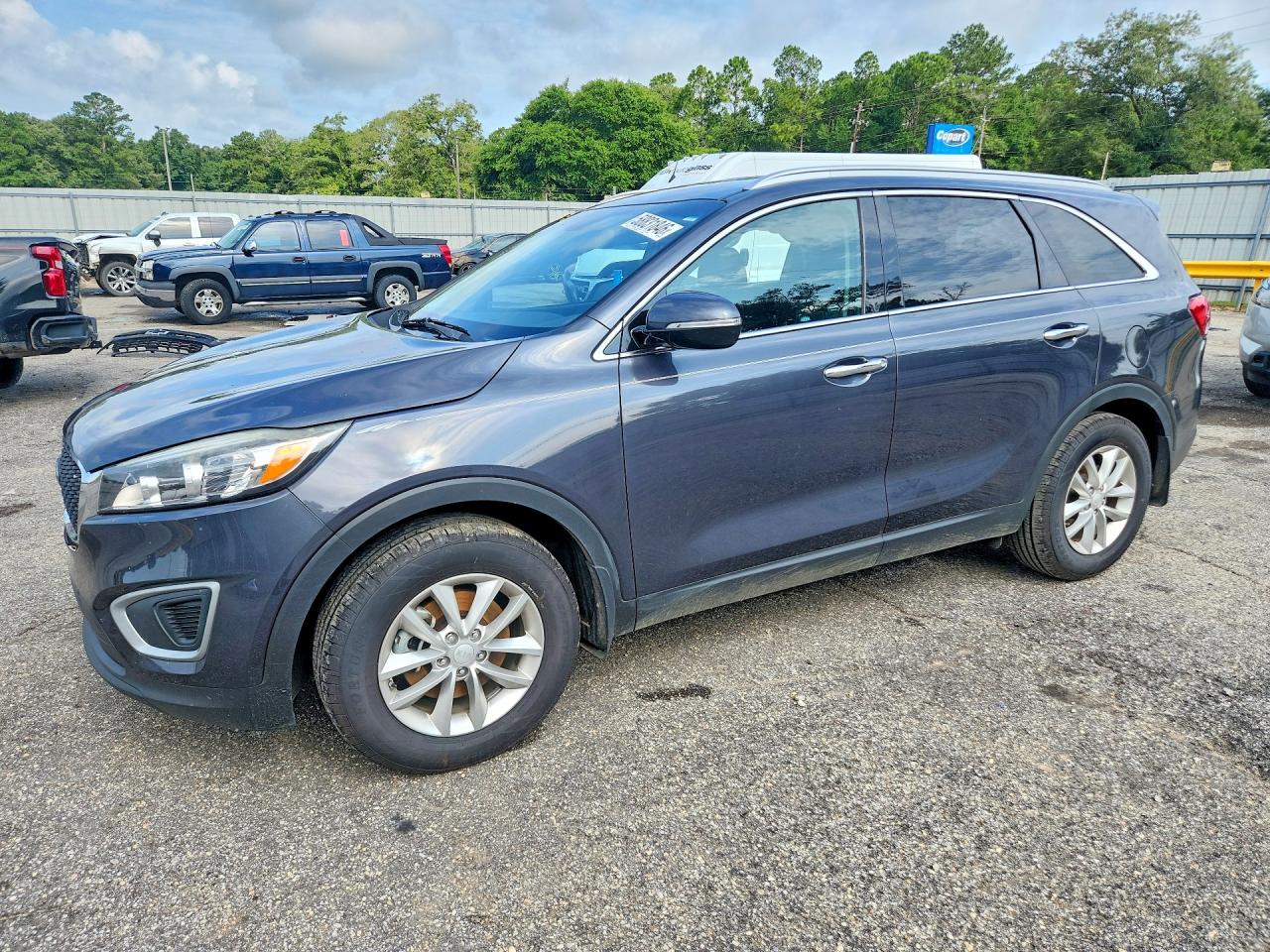 2018 KIA SORENTO L, LX