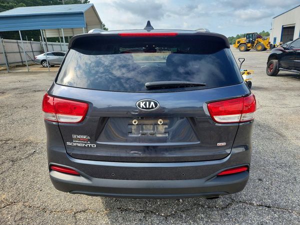 2018 KIA SORENTO L, LX