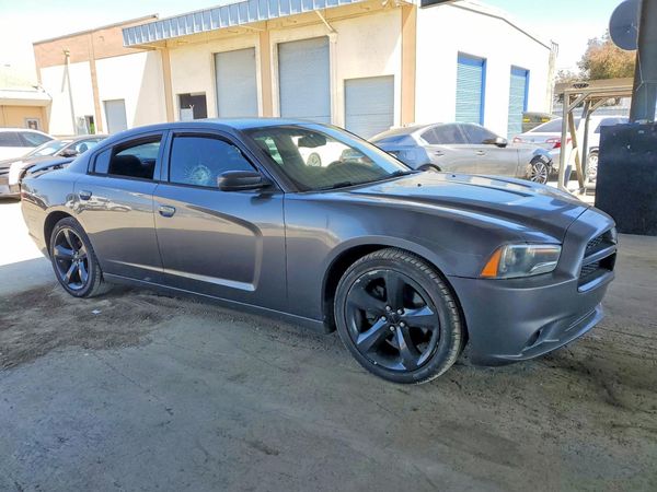 2014 DODGE CHARGER R/T
