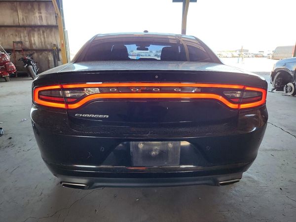 2019 DODGE CHARGER SXT