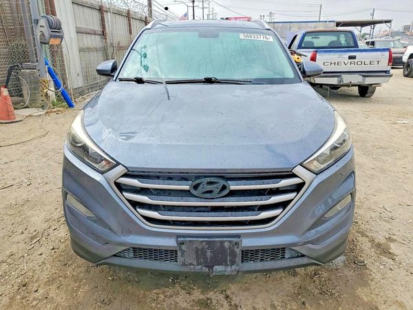 2017 HYUNDAI TUCSON