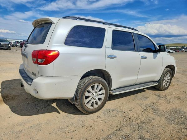 2016 TOYOTA SEQUOIA Platinum Grade
