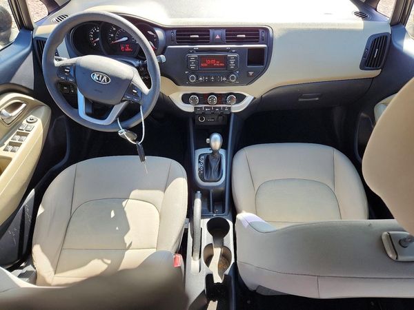 2015 KIA RIO GL - Middle-low