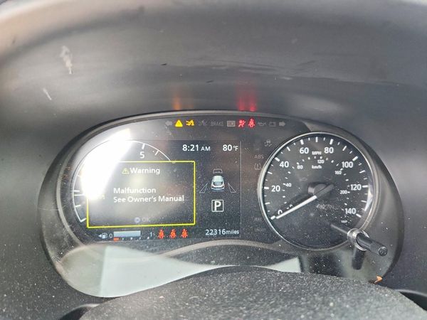2024 NISSAN KICKS SV