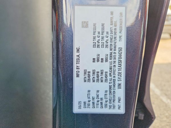 2025 TESLA MODEL 3