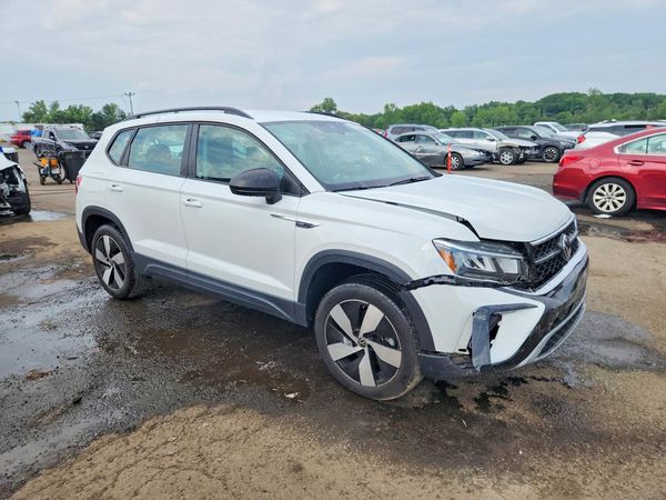 2024 VOLKSWAGEN TAOS