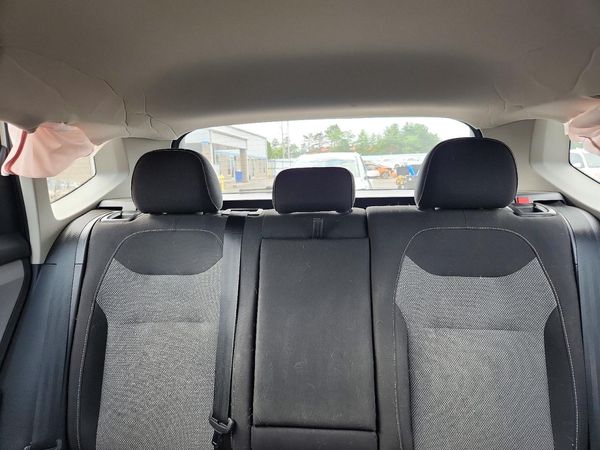 2024 VOLKSWAGEN TAOS