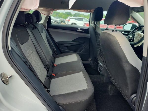 2024 VOLKSWAGEN TAOS