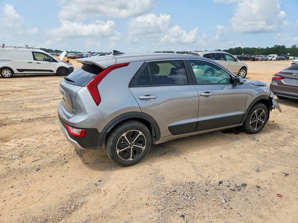 2026 KIA NIRO LX