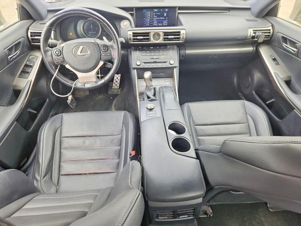 2016 LEXUS IS 300