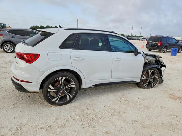 2023 AUDI Q3