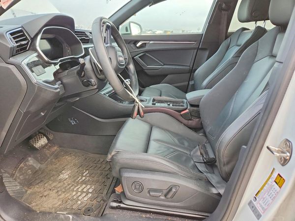 2023 AUDI Q3