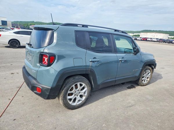 2018 JEEP RENEGADE LATITUDE 4X2