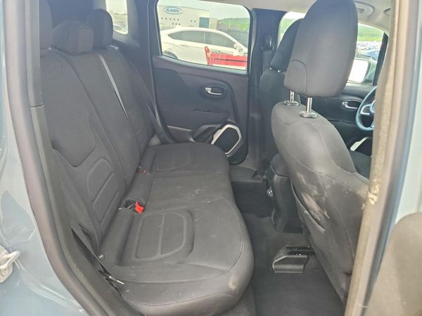 2018 JEEP RENEGADE LATITUDE 4X2