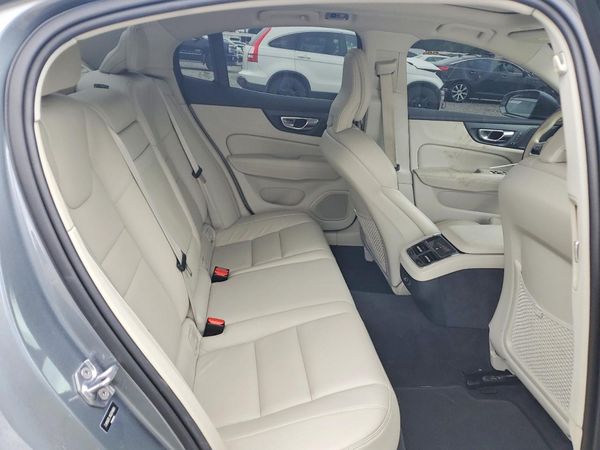 2019 VOLVO S60 Inscription