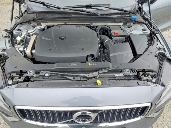 2019 VOLVO S60 Inscription