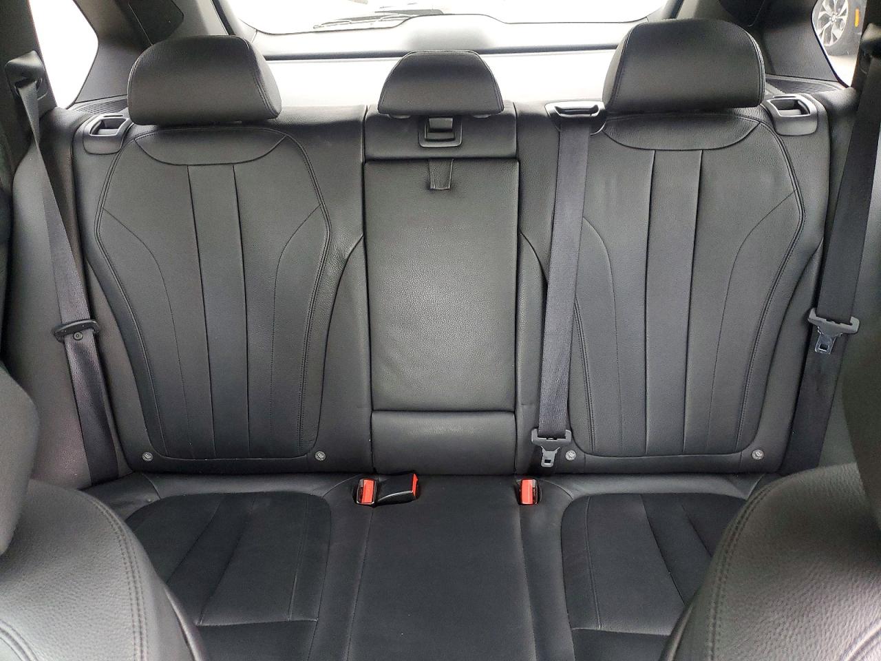 2016 BMW X5 xDrive50i