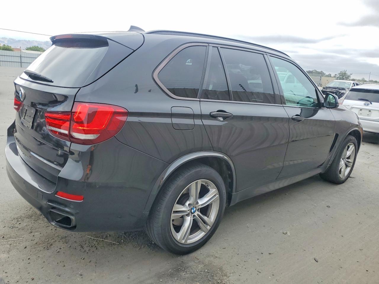 2016 BMW X5 xDrive50i