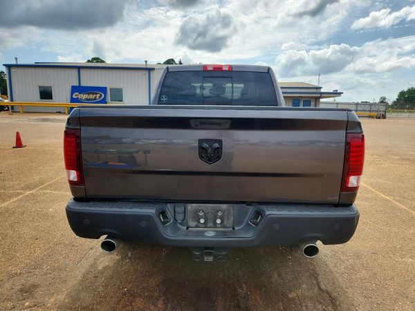2020 RAM 1500 CLASSIC SLT