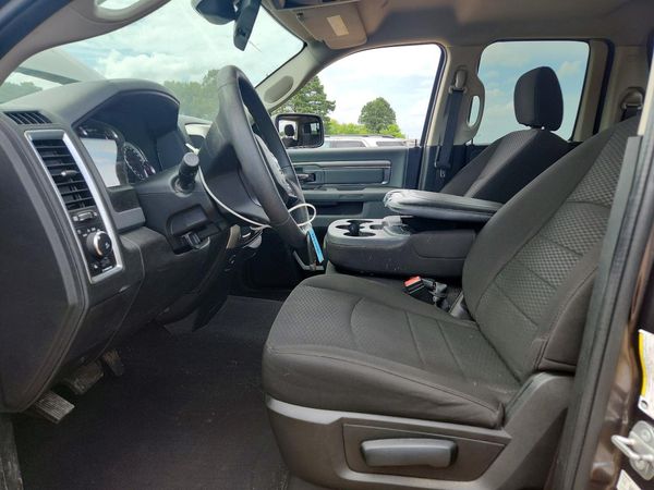 2020 RAM 1500 CLASSIC SLT