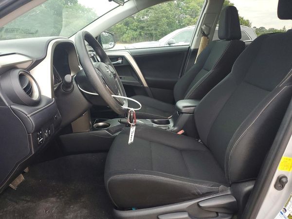 2015 TOYOTA RAV4 XLE (M Grade)