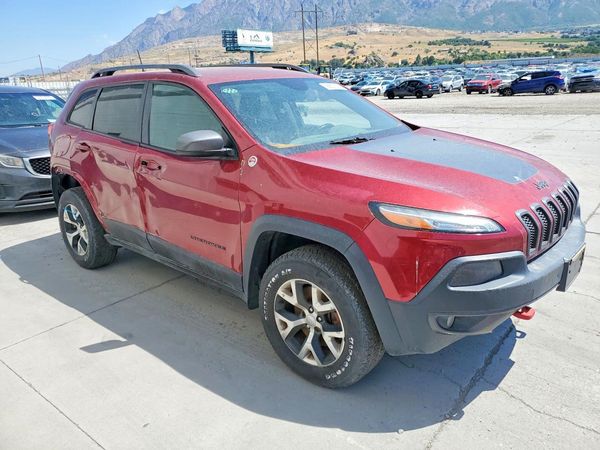 2016 JEEP CHEROKEE Trailhawk — Passenger 3/4
