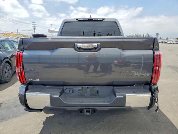 2026 TOYOTA TUNDRA