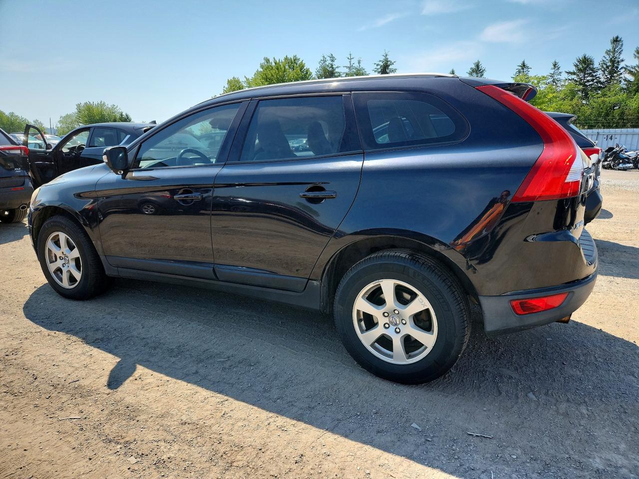 2010 VOLVO XC60