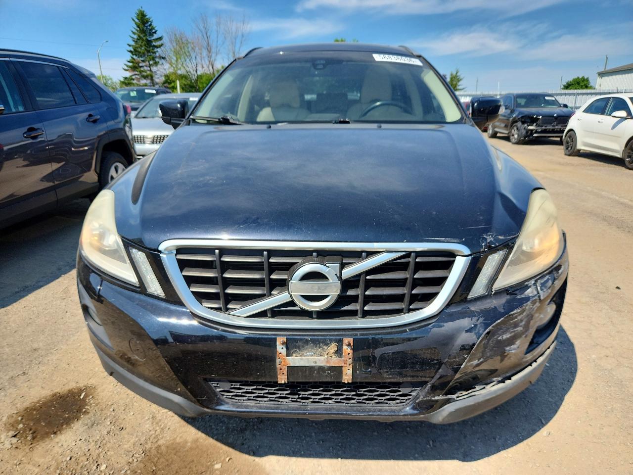 2010 VOLVO XC60