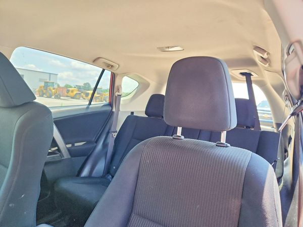 2016 TOYOTA RAV4 LE (X Grade)