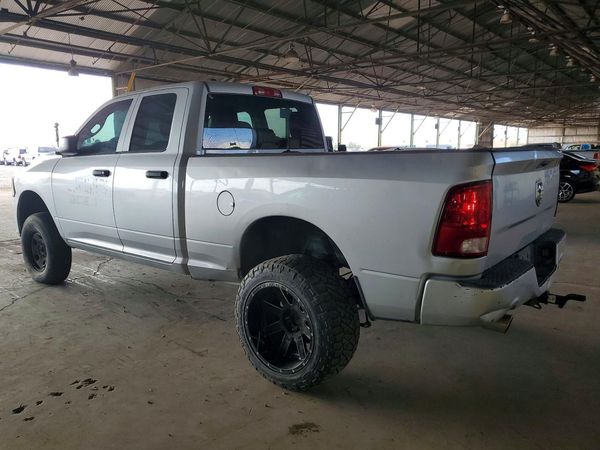2015 RAM 1500 ST