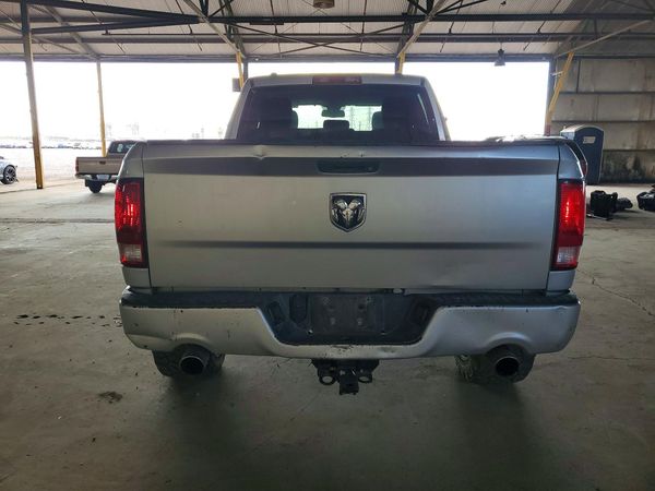 2015 RAM 1500 ST