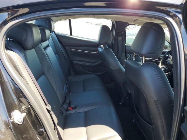 2024 MAZDA 3 Preferred Package