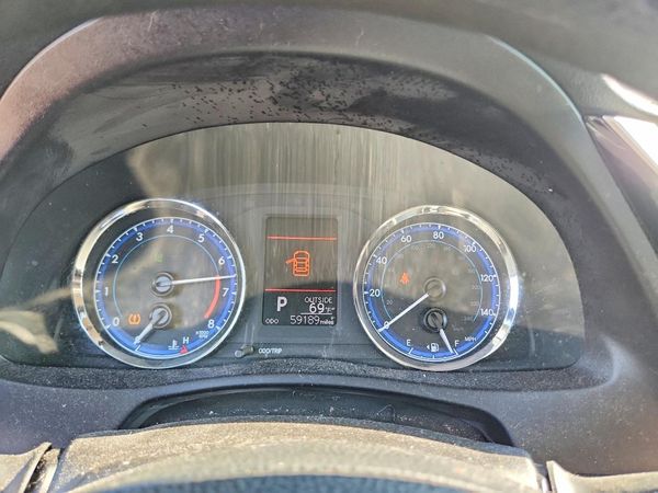 2018 TOYOTA COROLLA