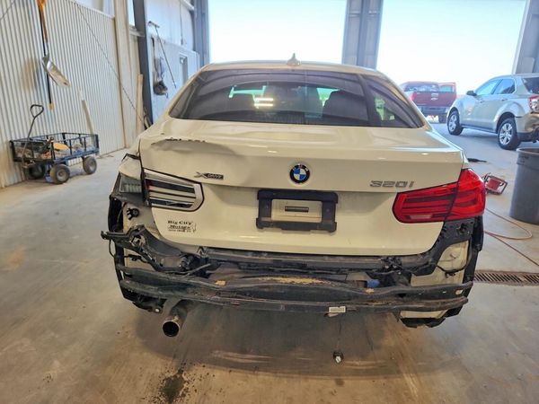 2016 BMW 320 xDrive SA