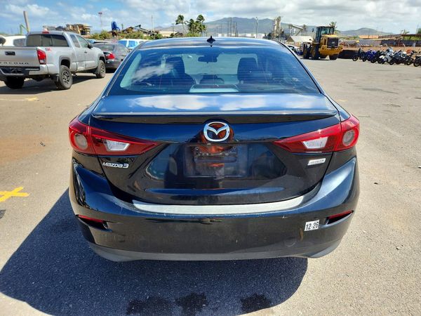 2018 MAZDA 3 Touring