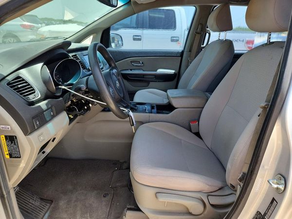 2017 KIA SEDONA L