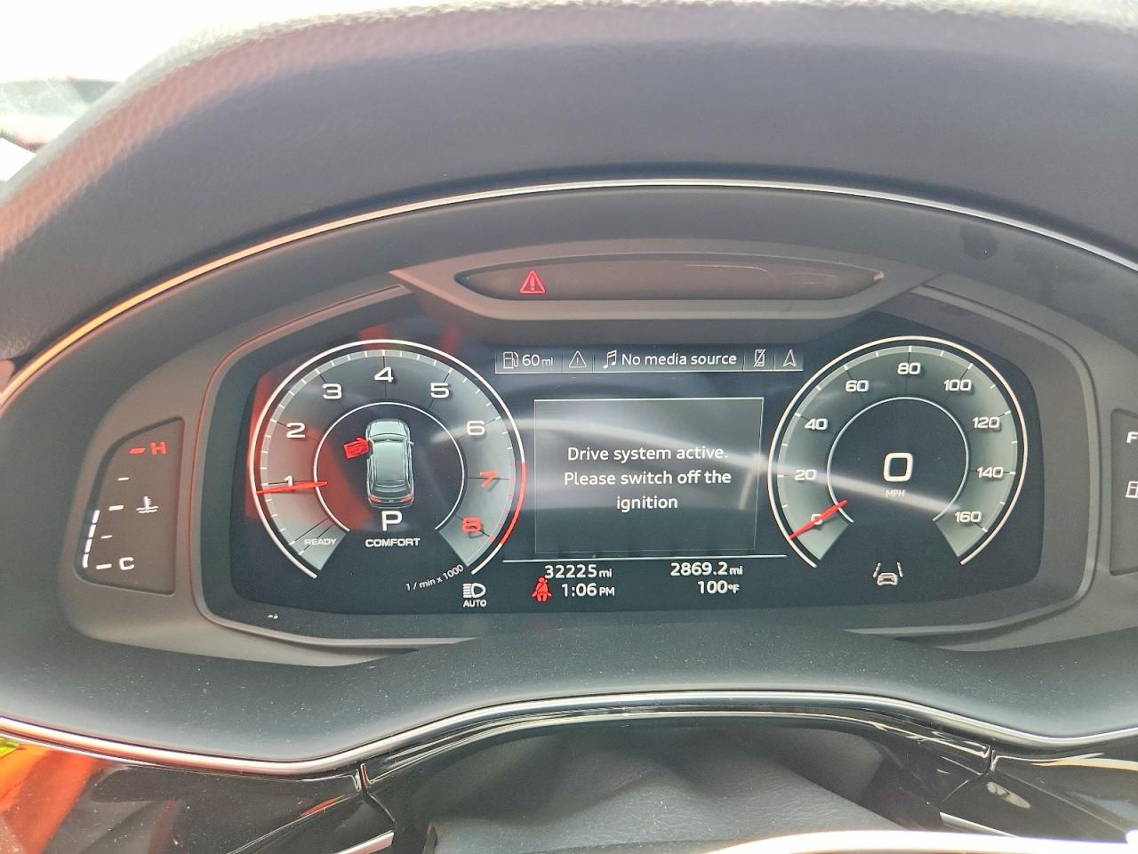 2023 AUDI Q7 quattro Premium Plus