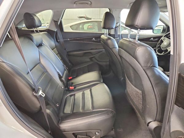 2020 KIA SORENTO L, LX, S