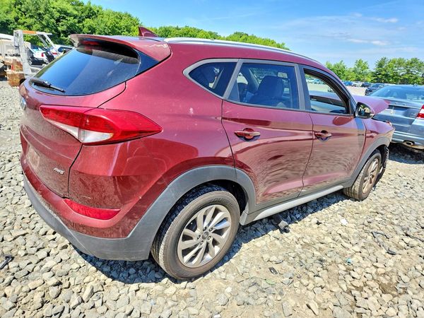 2018 HYUNDAI TUCSON