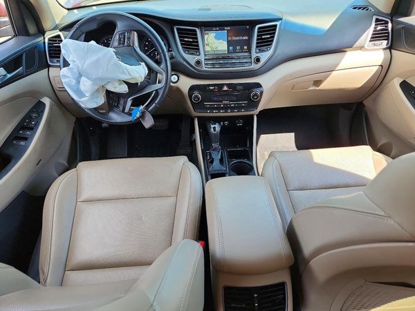 2018 HYUNDAI TUCSON
