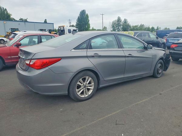 2012 HYUNDAI SONATA Middle-low level